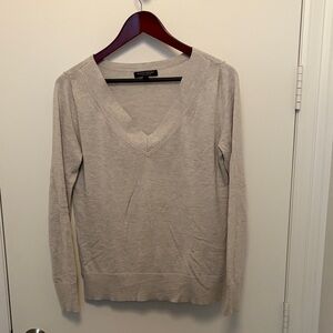 Banana Republic Cream V-Neck Sweater